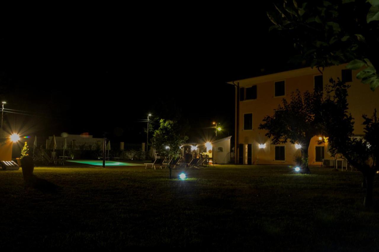 Garden Relays Villa Rosy Massarosa Dış mekan fotoğraf